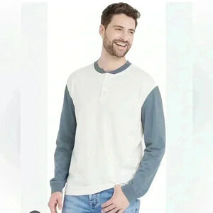 Goodfellow & Co Long Sleeve Two Tone Henley Shirt